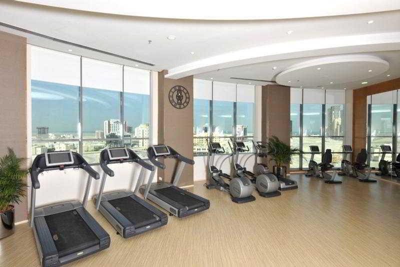 Fraser Suites Seef Bahrain Manamah Buitenkant foto A gym in a hotel